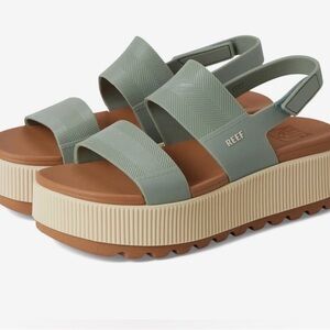 Reef Women's Water Vista Higher Frosty. Size 9W. EUC
